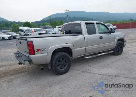 2004 Chevrolet Silverado K1500 из США, поврежденный, VIN 2GCEK19T641307038